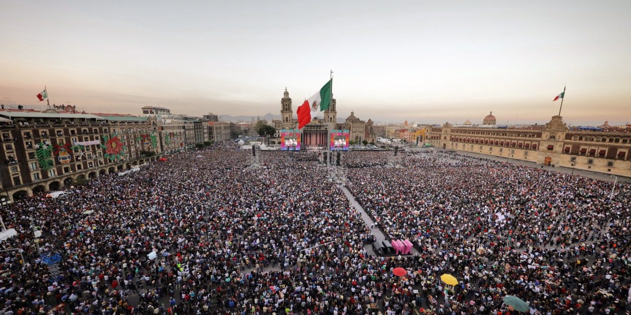 México López Obrador Y Un Discurso Memorable En El Zócalo “con El Pueblo Todo Sin El Pueblo 8240