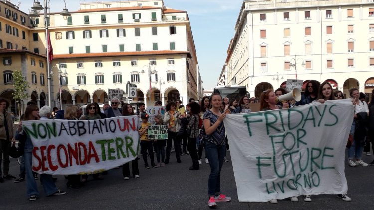 Fridays For Future: Il Secondo Sciopero Per Il Clima In Italia - Foto