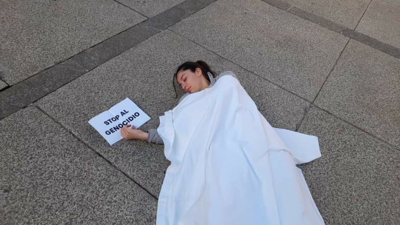 Mailand: Emotionaler Flashmob gegen den Krieg