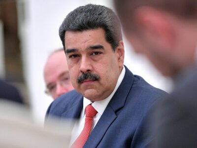 O atual Presidente da Venezuela desde 2013, Nicolás_Maduro (https://commons.wikimedia.org/wiki/File:Nicolás_Maduro_(2019-10-25)_01.jpg)
